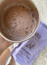 Lade das Bild in den Galerie-Viewer, Zeremonieller Kakao · Q'eqchi' · Guatemala · (Geschmacksprofil: Reife Kirsche, Kardamom, Vanille)