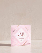 Load image into Gallery viewer, Craft Chocolate · ATEHUÀN 75% · Raspberries &amp; Rose petals
